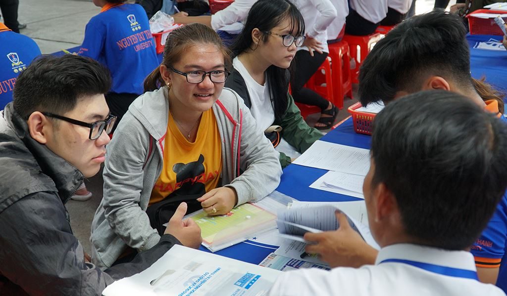 Làm bằng cao đẳng giá rẻ