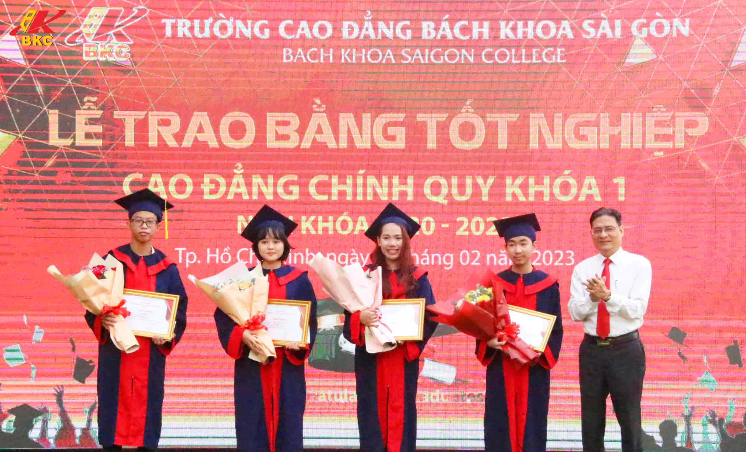 Chi Phí Làm Bằng Cao Đẳng năm 2026: Bảng Giá Chi Tiết